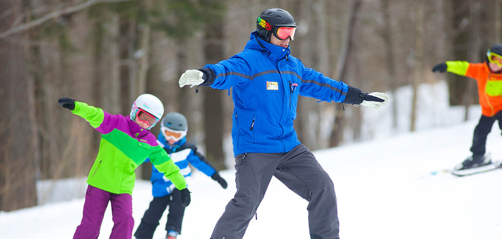 Group Ski & Snowboard Lessons for Ages 8-14 | Loon Mountain Resort,NH | Ski and Snowboard Lessons | Loon Mountain Resort